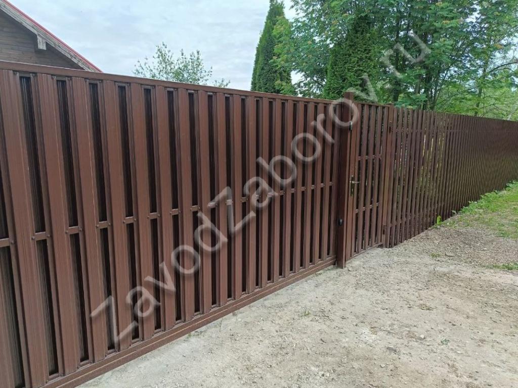 Забор из евроштакетника Забор